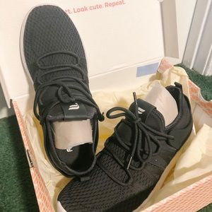 Brand new Fabletics sneakers